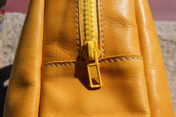 sac à dos cuir  jaune – Image 4