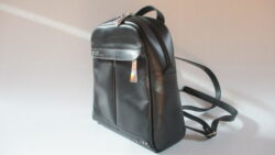 sac à dos noir-argent