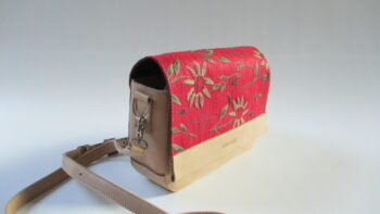sac à main textile imprimé rouge-cuir beige – Image 4